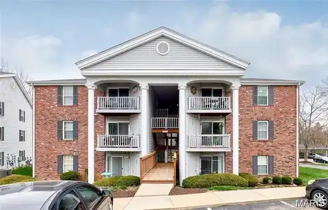 7515 Triwoods Drive, Saint Louis, MO 63119