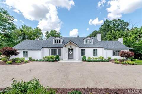 5 Huntleigh Downs Road, Frontenac, MO 63131