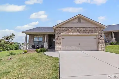 8080 Villa Valley Lane, Caseyville, IL 62232
