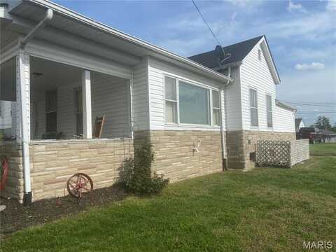 418 N 3rd Street, Festus, MO 63028