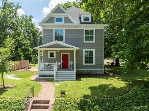 102 Portland Terrace, Webster Groves, MO 63119