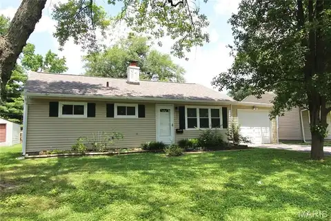 3817 N Park Drive, Belleville, IL 62226