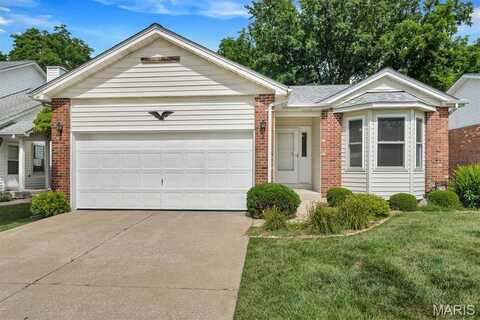 950 Du Pre Circle, Saint Peters, MO 63376