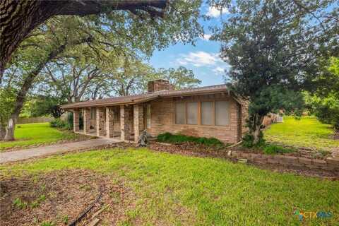 208 Davis Avenue, Goliad, TX 77963