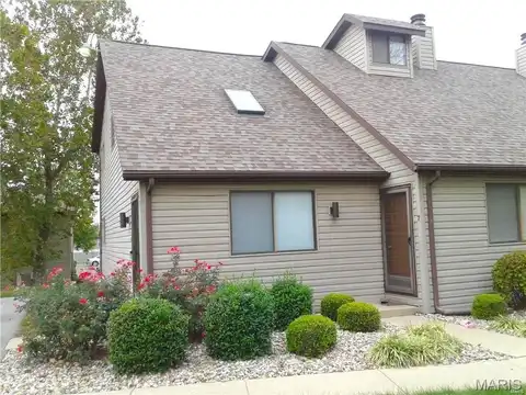425 PONDEROSA Avenue, O'Fallon, IL 62269