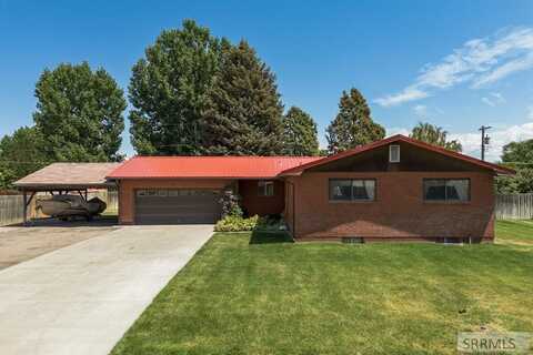 2050 Highland Drive, Blackfoot, ID 83221