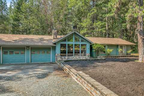 7587 Redthorne Road, Rogue River, OR 97537