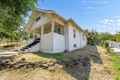 639 Washington Street, Klamath Falls, OR 97601