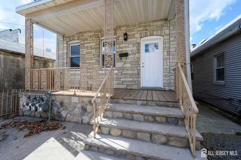 775 Central Place, Perth Amboy, NJ 08861