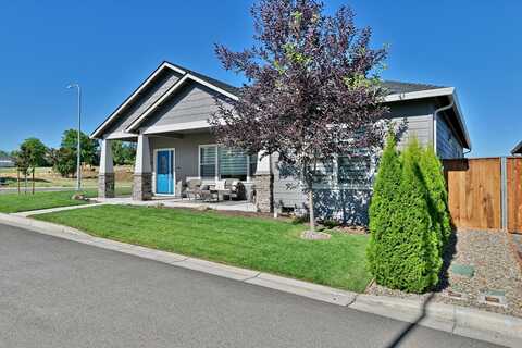 2583 Newmar Lane, Medford, OR 97504