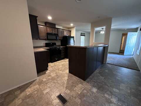 13681 Pinewood Drive, Grand Haven, MI 49417