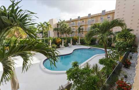 2145 Pierce St, Hollywood, FL 33020