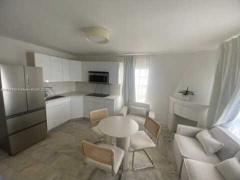 1526 Pennsylvania Ave, Miami Beach, FL 33139