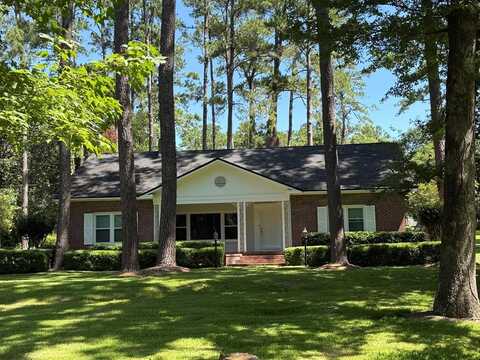 220 8th Ave NW, Cairo, GA 39828