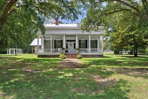 304 3rd Street, Osyka, MS 39657