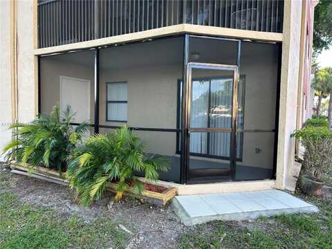 3410 Foxcroft Rd, Miramar, FL 33025