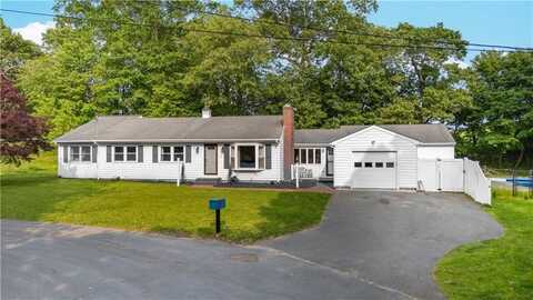 12 Valentine Circle, Barrington, RI 02806