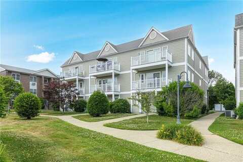 675 Metacom Avenue, Bristol, RI 02809