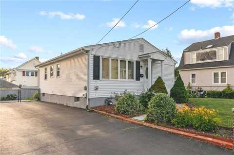61 Sixth Street, East Providence, RI 02914