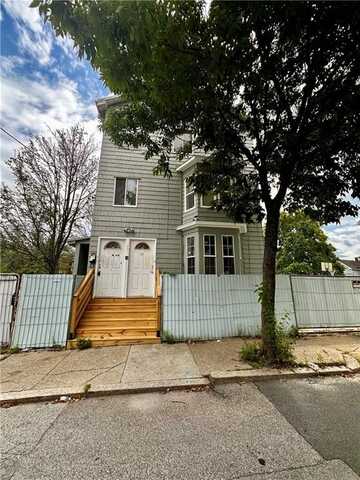 13 Esten Street, Providence, RI 02908