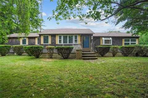 26 Thomas Street, Charlestown, RI 02813