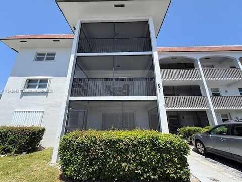 651 Pine Dr, Pompano Beach, FL 33060