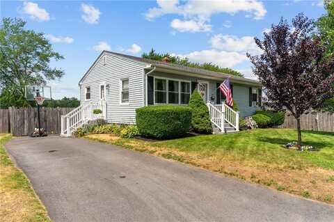 17 Linwood Drive, Coventry, RI 02816