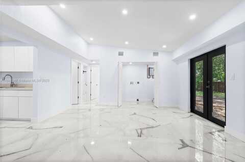 1535 NE 139th St, North Miami, FL 33161