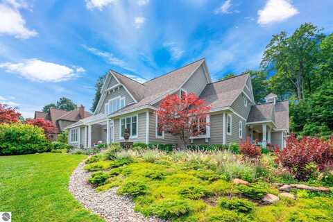 10241 E San Remo Boulevard, Traverse City, MI 49684