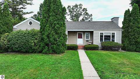 1201 North Drive, Mount Pleasant, MI 48858