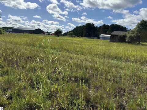 2878 S US-131, Kalkaska, MI 49680