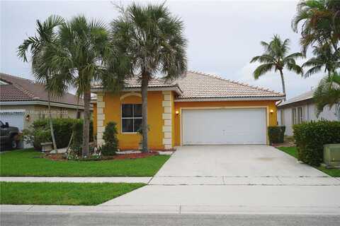 2268 NW 208th Way, Pembroke Pines, FL 33029