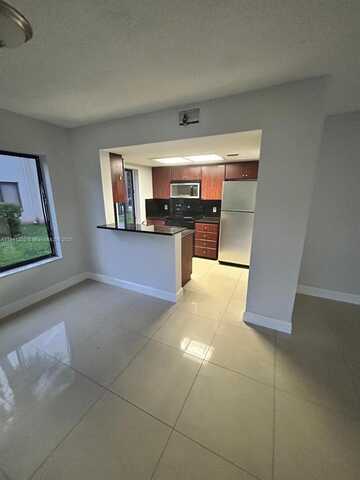 3247 Coral Lake Way, Coral Springs, FL 33065