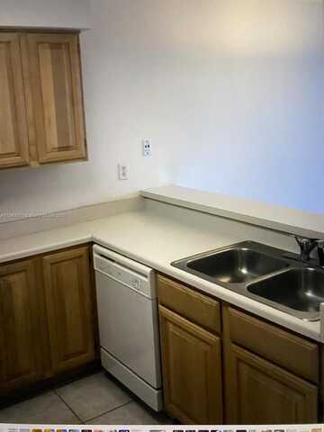 1280 S Alhambra Cir, Coral Gables, FL 33146