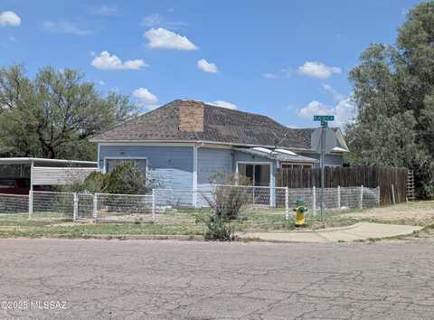 475 S Huachuca Street, Benson, AZ 85602