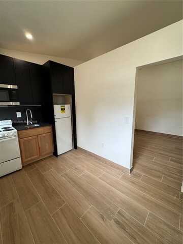 901 5th ave, Miami, FL 33130