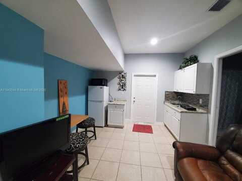 undefined, Miami, FL 33185