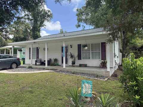 65 Summer Brooke Lane, Crawfordville, FL 32327
