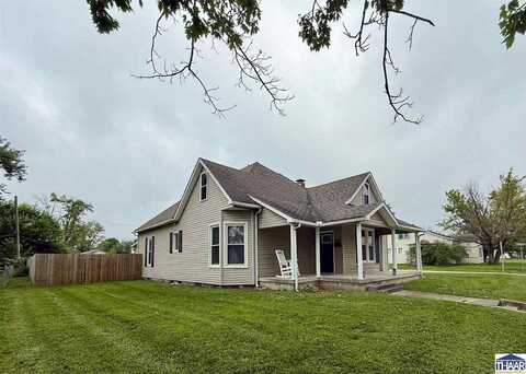 426 N Section St, Sullivan, IN 47882