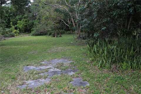 undefined, North Miami, FL 33161