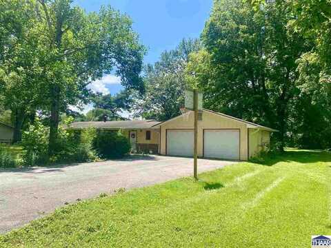 7435 S Ellenwood Street, Terre Haute, IN 47802