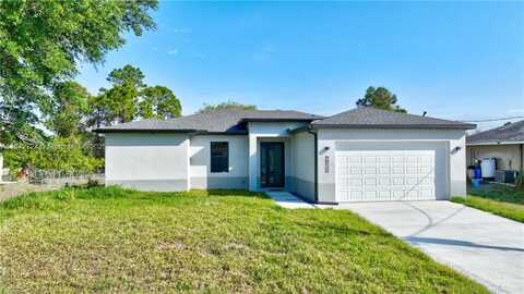 2810 W 64 St, Lehigh Acres, FL 33971