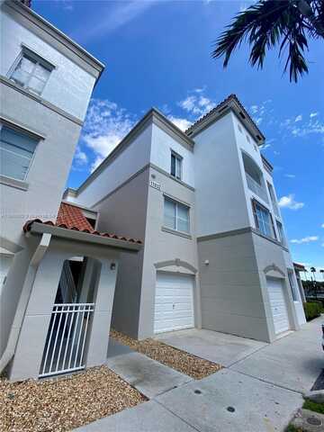 11032 Legacy Dr, Palm Beach Gardens, FL 33410
