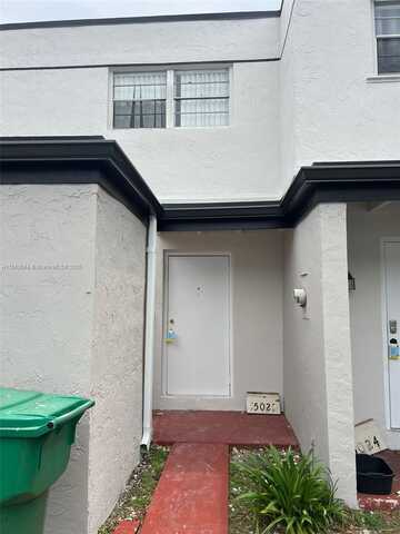 15022 SW 80th Ter, Miami, FL 33193