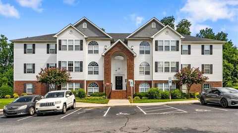 4325 Cedarcroft Court, Greensboro, NC 27409