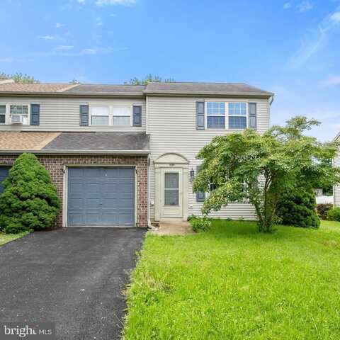 1695 WEEPING WILLOW LANE, DOVER, PA 17315