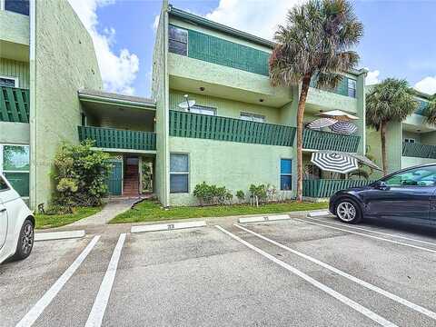 8911 NW 28th Dr, Coral Springs, FL 33065