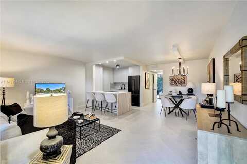 850 SW 133rd Ter, Pembroke Pines, FL 33027