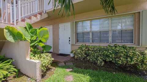 8580 NW 6th Ln, Miami, FL 33126