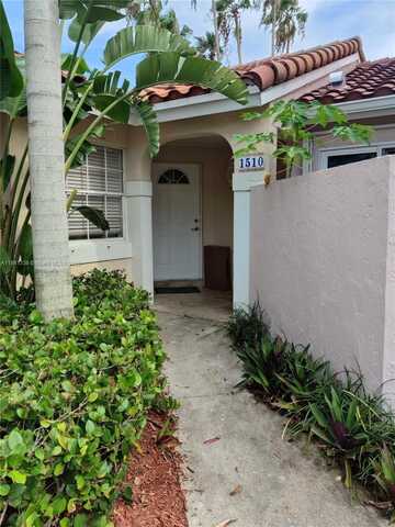 1510 Springside Dr, Weston, FL 33326